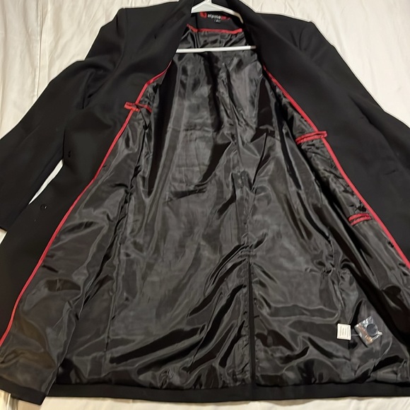 Alpine Swiss Coat, brand new with tags, Men’s, XL, MSRP $215.00 - Picture 5 of 5